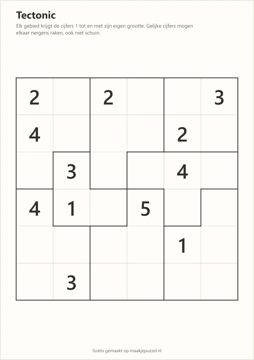 Tectonic-puzzel van 6 bij 6 vakjes, verdeeld in gebieden met dikke randen en met enkele cijfers voorgedrukt.